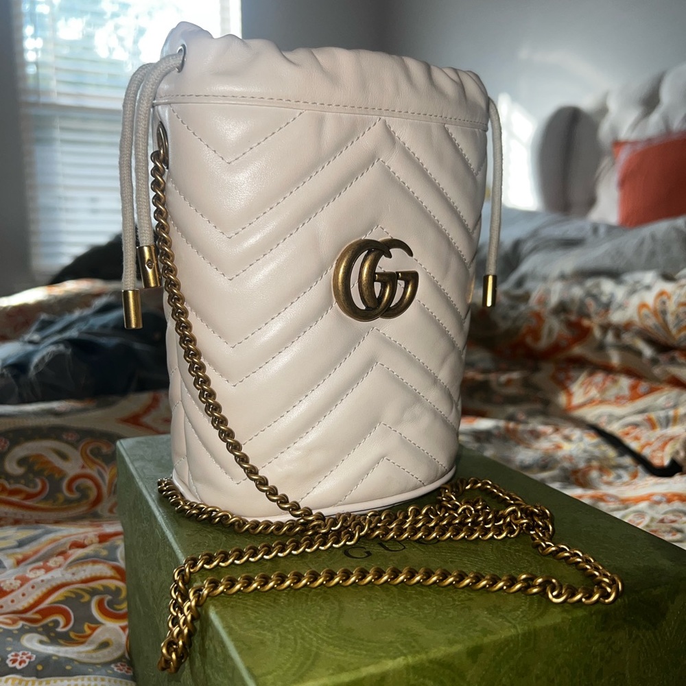 Gucci Mini Marmont Bucket Bag
